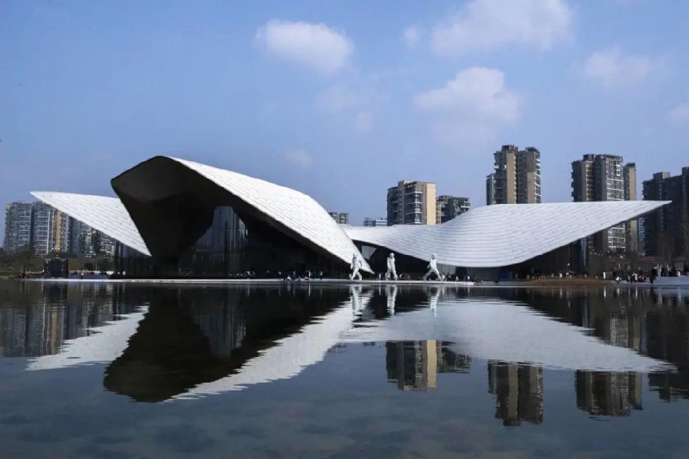 飛翎防水參建項(xiàng)目——天府藝術(shù)公園 | 被中國(guó)建筑防水協(xié)會(huì)聯(lián)合《施工技術(shù)》雜志社推出“優(yōu)質(zhì)工程防水材料與技術(shù)巡展”